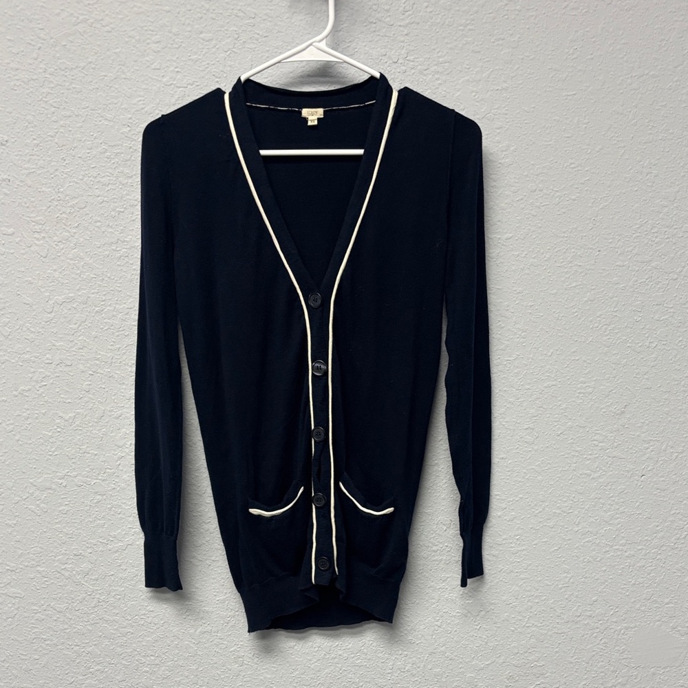 J. Crew Navy Blue W’s XS Cardigan with White Trim. 100% Cotton. Gently Used. - Picture 3 of 10
